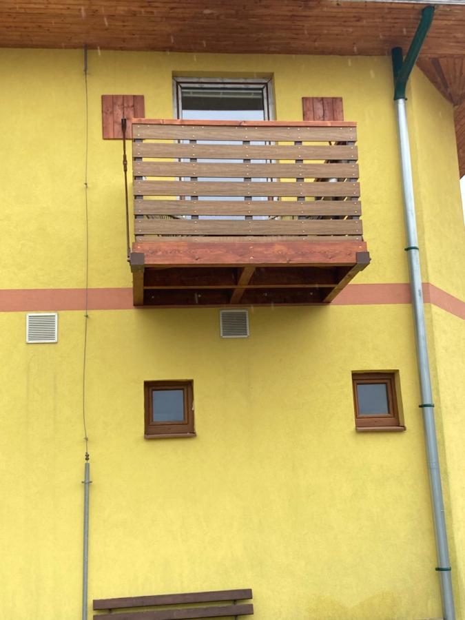 2-Izbovy Apartman Mlynica S Balkonom Exterior photo